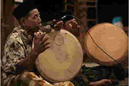 Alat Musik Betawi Rebana Biang