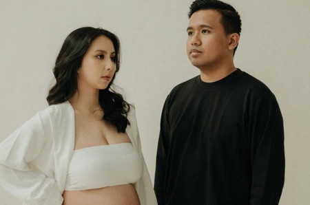 12 Artis Umumkan Hamil di 2024, Terbaru Ada Siti Badriah!