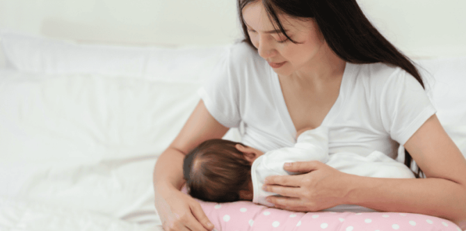 10 Rekomendasi Obat Pelancar ASI yang Bisa Dibeli di Apotek