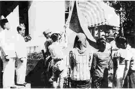 Bendera Merah Putih - Hitoshi Shimizu