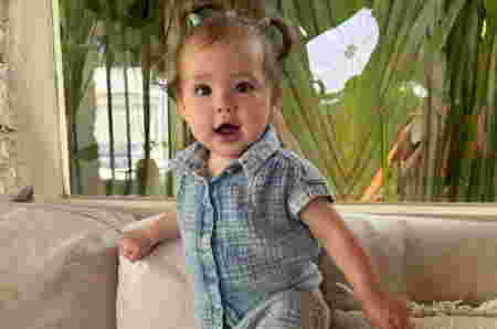 11 Foto Kamari Sky Wassink Anak Jennifer Coppen, Gemas Banget!