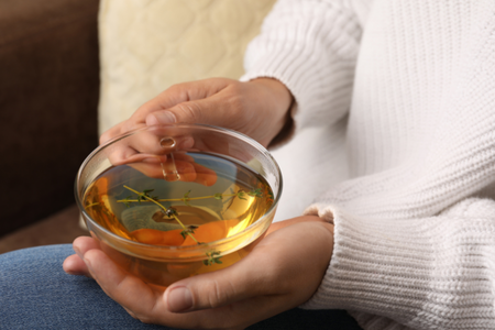 bahan herbal yang dihindari ibu menyusui?