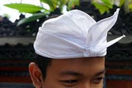Pakaian adat bali