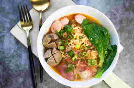 Resep seblak kuah mie instan 