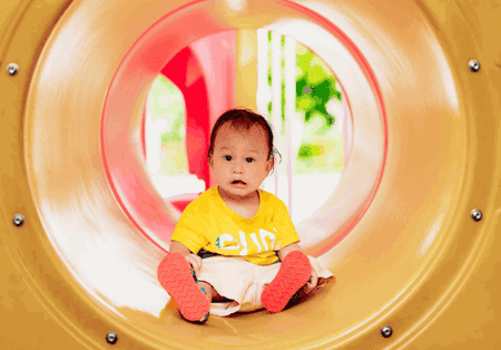 ciri bayi cerdas usia 3 bulan