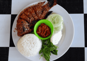 9 Resep Ikan Bakar Rumahan, Cocok untuk Kumpul Keluarga