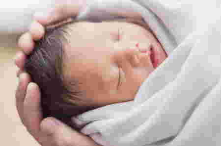 300 Nama Bayi Laki-laki Pembawa Rezeki dalam Al-Quran 2 Kata Huruf A-Z!