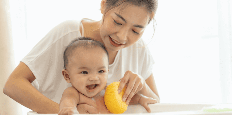 10 Rekomendasi Sabun Bayi untuk Kulit Sensitif yang Bagus dan Aman