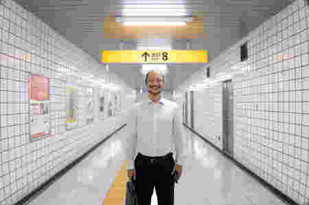 Film Thriller Terbaik - Exit 8