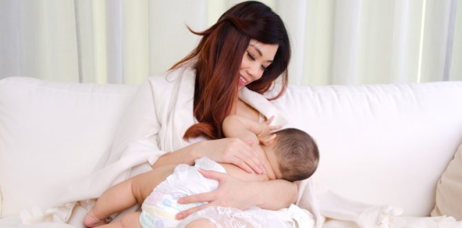 15 Tanda-tanda Bayi Cukup ASI yang Mudah Dikenali, Wajib Tahu!