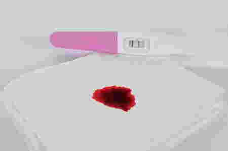 Kapan bercak darah tanda hamil muncul