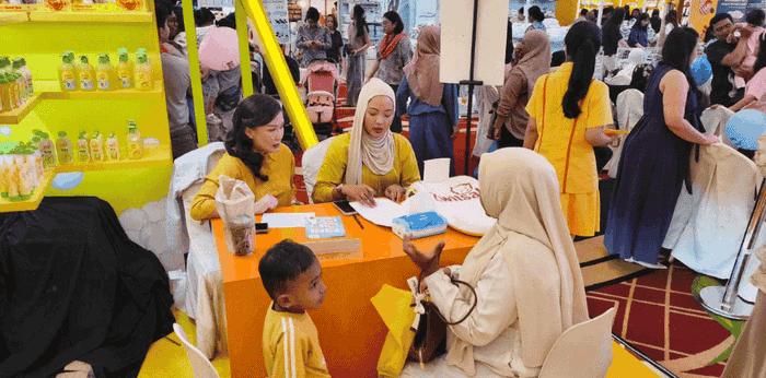 Zwitsal Meriahkan Mombee World 2025 di Medan, Acara Terbesar Parenting di Sumatera!