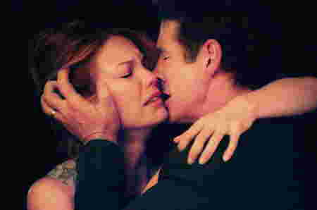 40 Film dan Series Semi Netflix dengan Adegan Seks Panas Terbaik