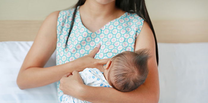 นำลูกเข้าเต้า ทำอย่างไร ให้นมลูกแบบไหนไม่ทำให้เด็กงอแง?