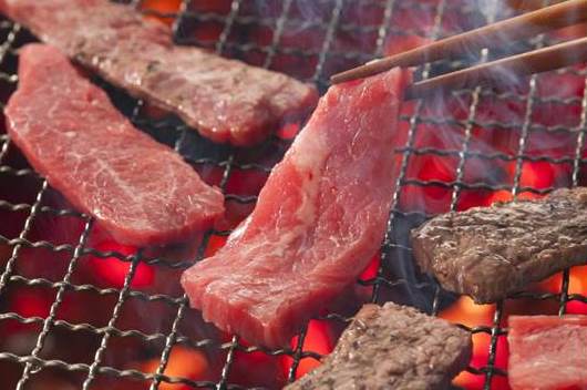 ระวัง! ใช้ตะเกียบคีบเนื้อดิบ โดยไม่เปลี่ยนอัน เสี่ยงหูหนวกถาวร