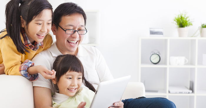 5 ไอเดียโดนใจ เล่นกับลูก แบบง่ายๆ สไตล์คุณพ่อมือใหม่