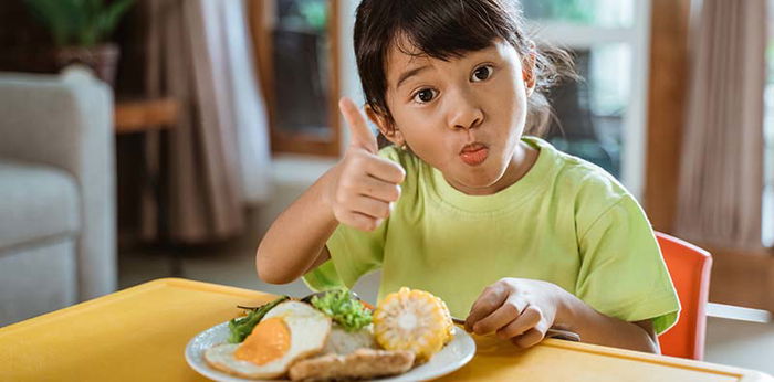6 อาหารบำรุงสายตา ให้ลูกกินอะไรบำรุงสายตาดี อาหารอะไรที่ทำให้ลูกสายตาดี