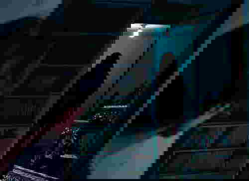 ฝันเห็นผี แปลว่าอะไร เรื่องผีก็เป็นอีกสิ่ง ที่เป็นความเชื่อ หนึ่งของคนไทย ฝันเห็นผี แปลว่าอะไร ฝันว่าผีไล่ ฝันเห็นผีแต่ละชนิด บอกอะไรได้บ้าง ฝันว่าผีเข้า ฝันเห็นเปรต