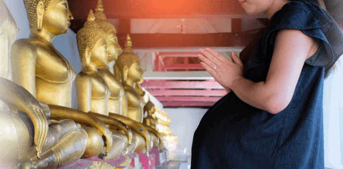 บทสวดมนต์คนท้อง คนท้องสวดมนต์ ให้ลูกปลอดภัยตอนคลอด