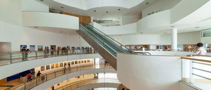 10 อาร์ตแกลเลอรี ในไทย สำหรับปล่อยใจไปกับงานศิลป์