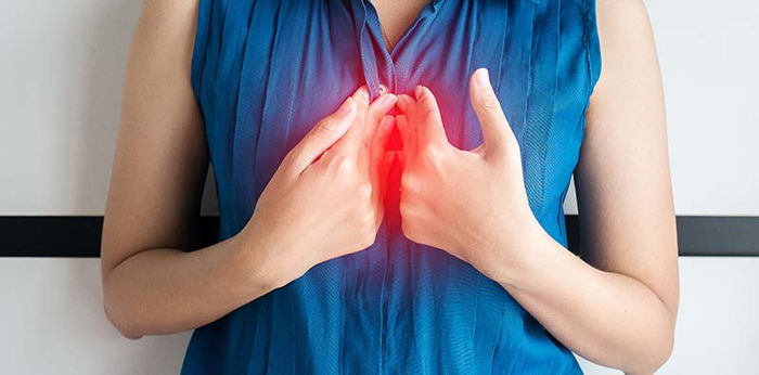 โรคกรดไหลย้อน อาการเป็นอย่างไร เกิดจากอะไร รักษายังไงไม่ให้เป็นอีก?