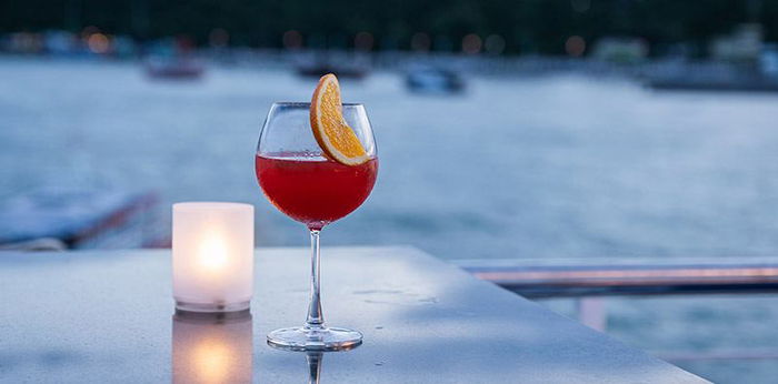 พาครอบครัวเปลี่ยนบรรยากาศ Dinner กับ12 Rooftop Bar พัทยา ส่งท้ายปี