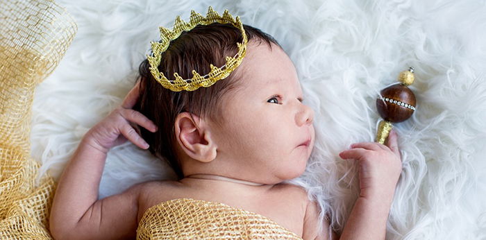 44 ชื่อลูกที่แปลว่าราชินี งดงาม สุดอลังการ ตั้งชื่อลูกสาว เพราะ ๆ