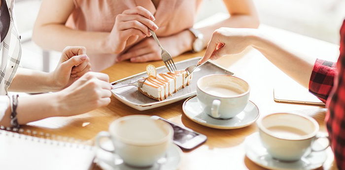 10 คาเฟ่นครสวรรค์ น่านั่งชิล ชิมขนม จิบกาแฟสบาย ๆ ที่เมืองปากน้ำโพ