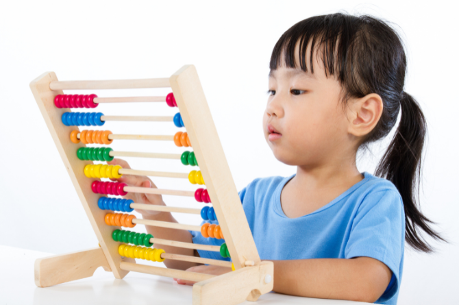 ทำไม ลูกชอบทำอะไรซ้ำๆ