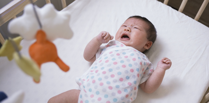 ลูกไม่ยอมนอนกลางวัน ทำไงดี? จะส่งผลเสียต่อพัฒนาการไหม?