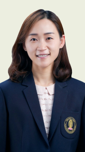 อาจารย์แพทย์หญิงพัทธมน สุทธาธาร