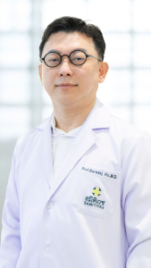 ศาสตราจารย์ นายแพทย์สุรเดช หงส์อิง