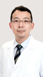 รองศาสตราจารย์ นายแพทย์ปิยะ รุจกิจยานนท์