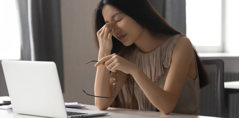 9 วิธีรับมือความเครียด ของ แม่ที่ต้องกลับไปทำงานหลังคลอด
