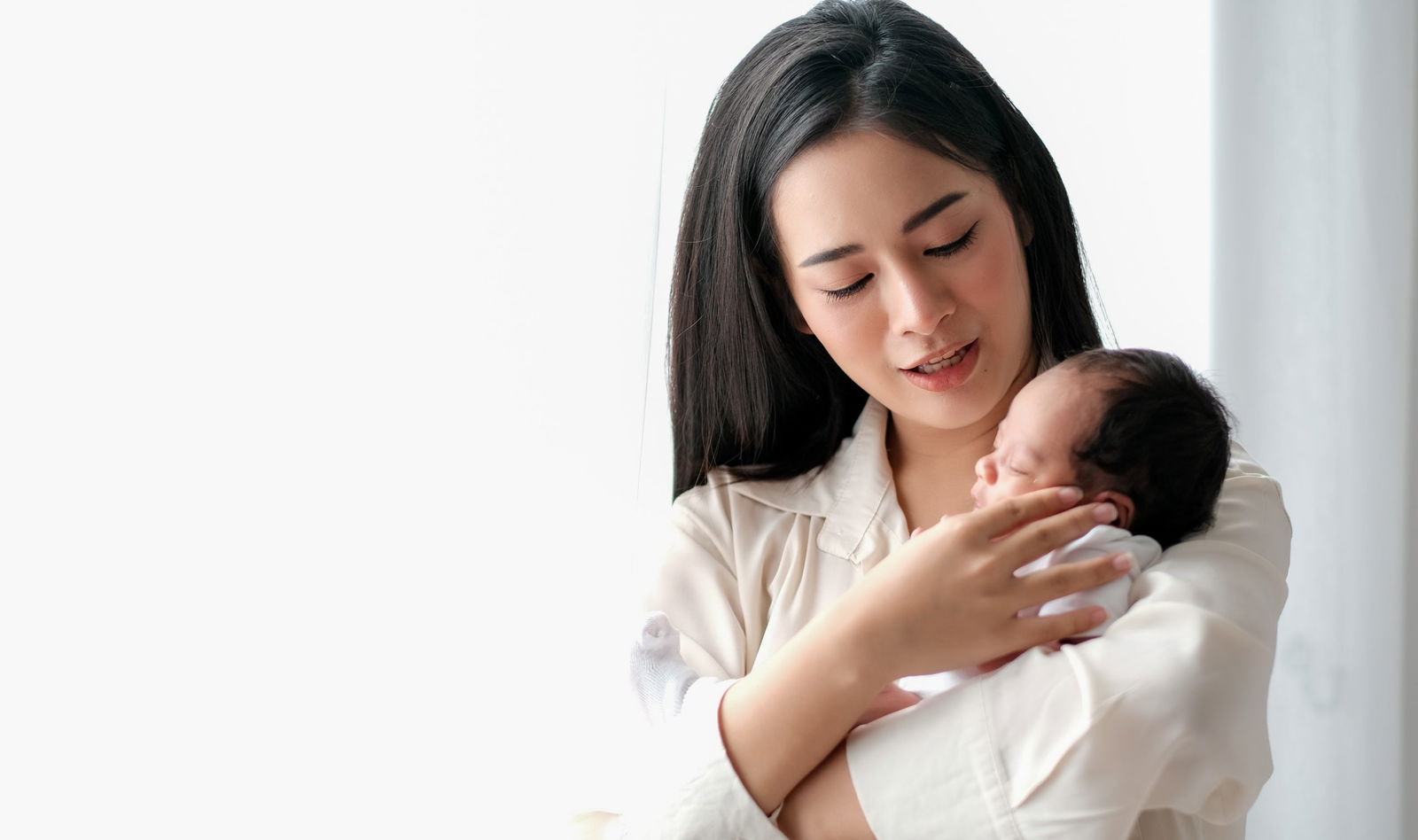 เจาะลึก การเสริมภูมิคุ้มกัน RSV ในหญิงตั้งครรภ์ ส่งผ่านภูมิคุ้มกันให้ทารกแรกเกิดได้อย่างไร