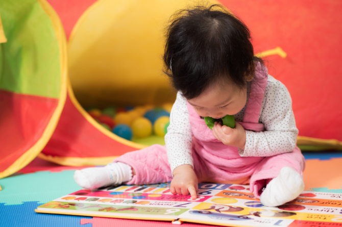 ทำไมเด็กยังต้องฟังนิทาน