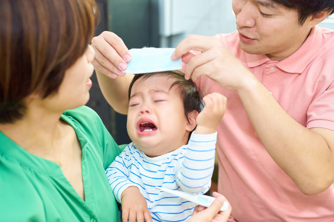 ลูกมีไข้