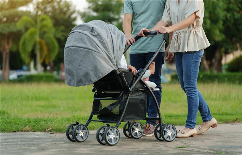 New Mom Diary: เคล็ดลับการเลือกรถเข็นเด็กสำหรับเดินทางไกล