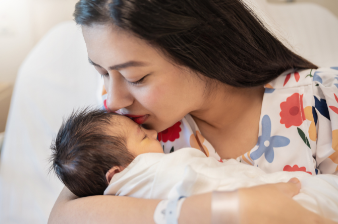 อ้อมกอดของพ่อแม่