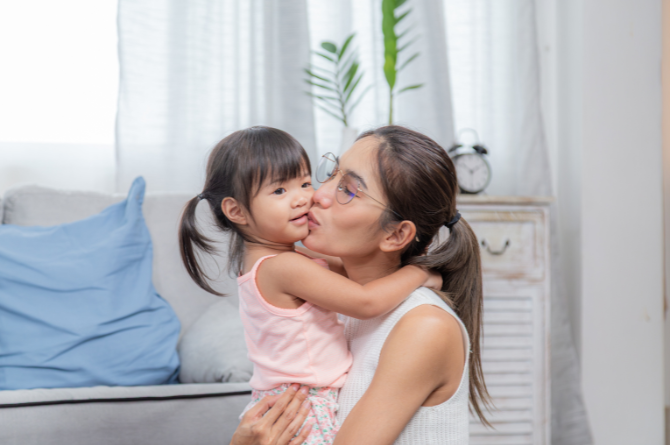 ลูกดื้อแต่กับแม่