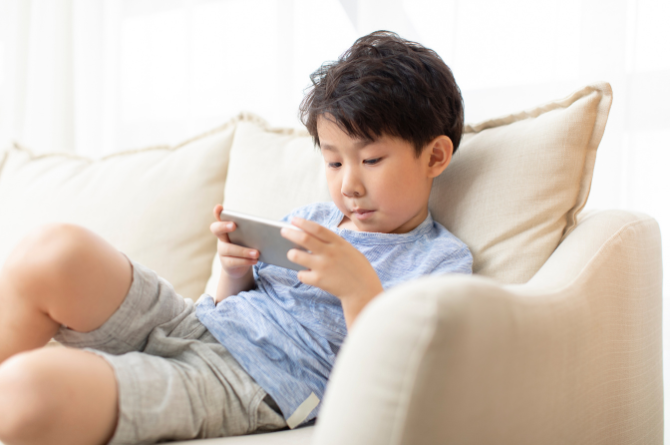 ลูกพร้อมจะมีมือถือหรือยัง