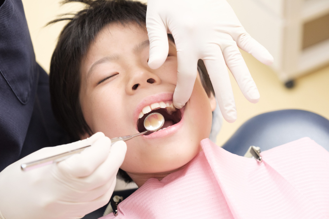 สิ่งที่หมอเด็กกังวลในเด็ก 1-5 ปี ฟันผุ