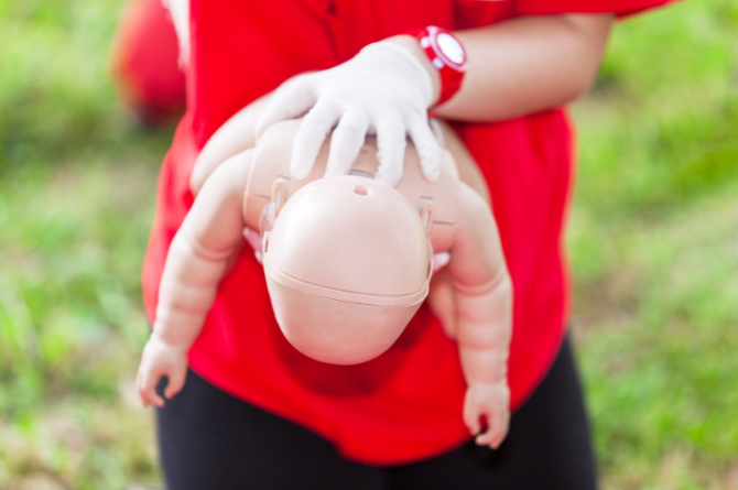 อุปกรณ์ช่วยเด็กสำลัก