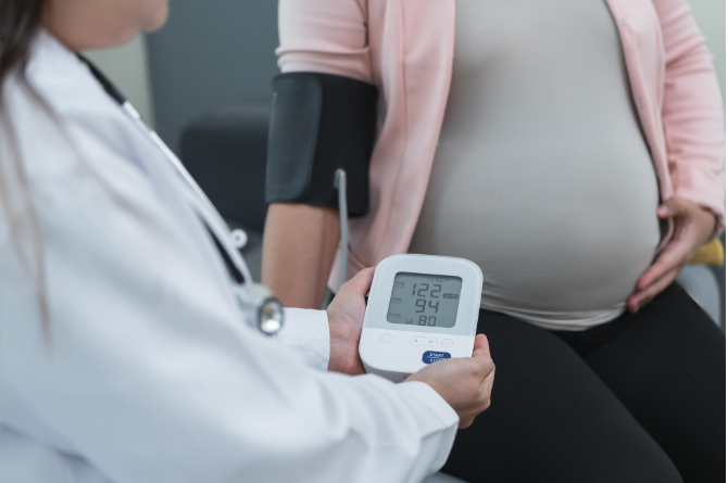 แม่ท้องฝากครรภ์ไม่ครบอันตรายไหม