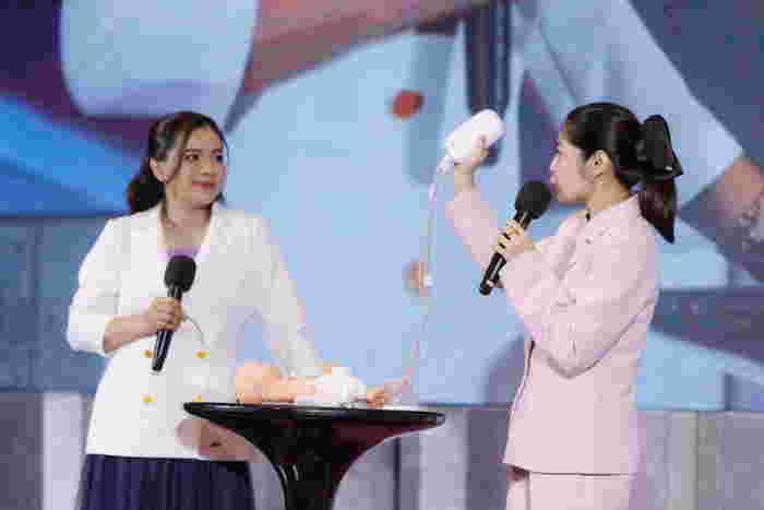 เครื่องปั๊มนมแฮนด์ฟรีรุ่นใหม่ Philips Avent
