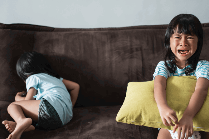 10 Sure-Fire Ways to Handle Sibling Rivalry