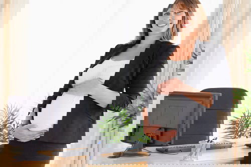 Telling Employer About Pregnancy: When Is The Best Time To Do It?