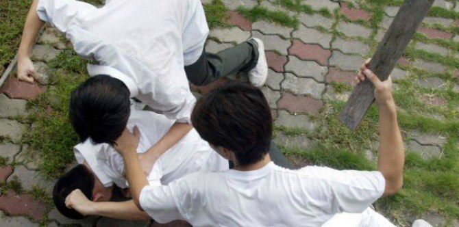 Man attacked by a group of girls at Jelutong dies