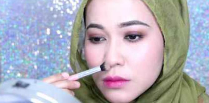 Self-Taught Makeup Artist Watiey Abdullah Transforms into Najib