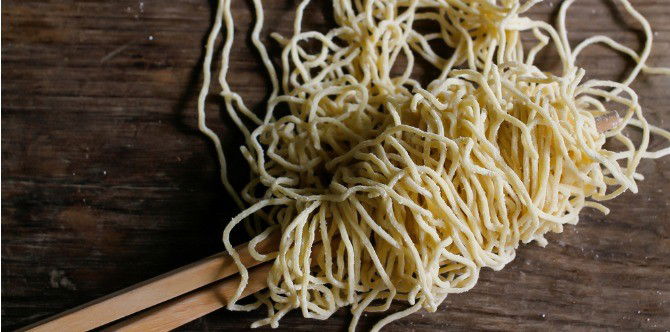 Simple And Easy Ways to Do Homemade Egg Noodles, Your Kids Would Love It!